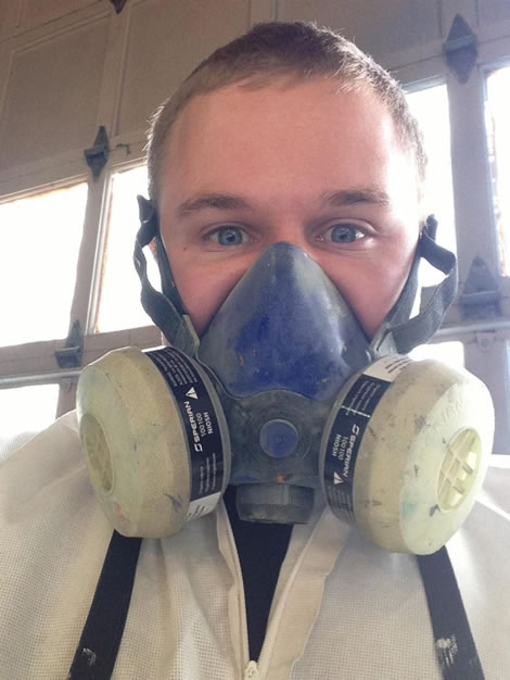 man-in-gasmask